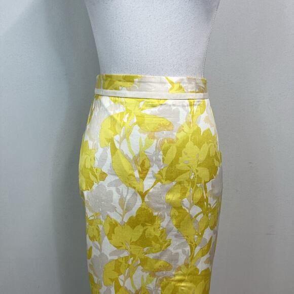 Banana Republic Skirt size 2 Yellow Floral Straight Pencil Knee Wedding Church - Picture 2 of 8